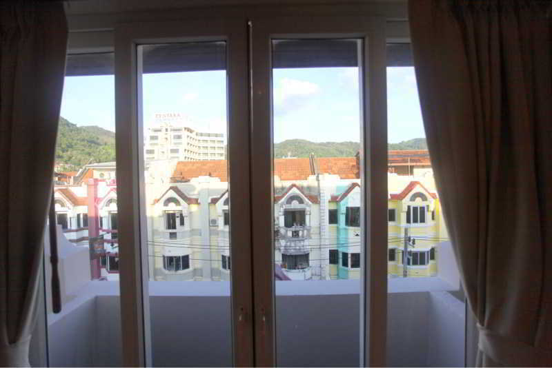 Karon Paradise Inn מראה חיצוני תמונה